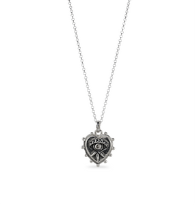 Eye heart pendant
