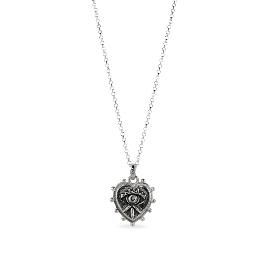Eye heart pendant