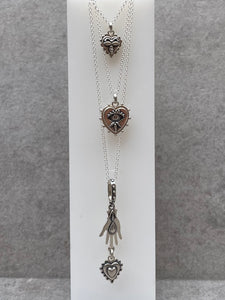 Tiny heart pendant