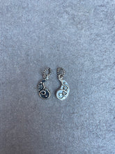 Load image into Gallery viewer, Yin pendant
