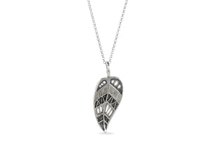 Leaf pendant