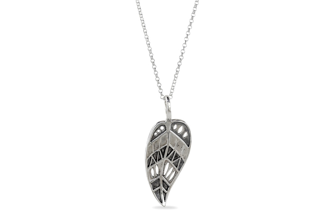 Leaf pendant