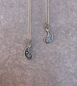 Paisley pendant