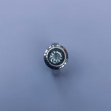 Load image into Gallery viewer, Round Green Quartz ring
