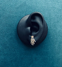 Load image into Gallery viewer, Hand stud
