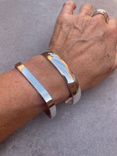 Load image into Gallery viewer, SQUARE BANGLE
