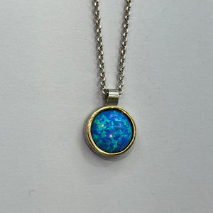 OPAL PENDANT WITH GOLD SETTING