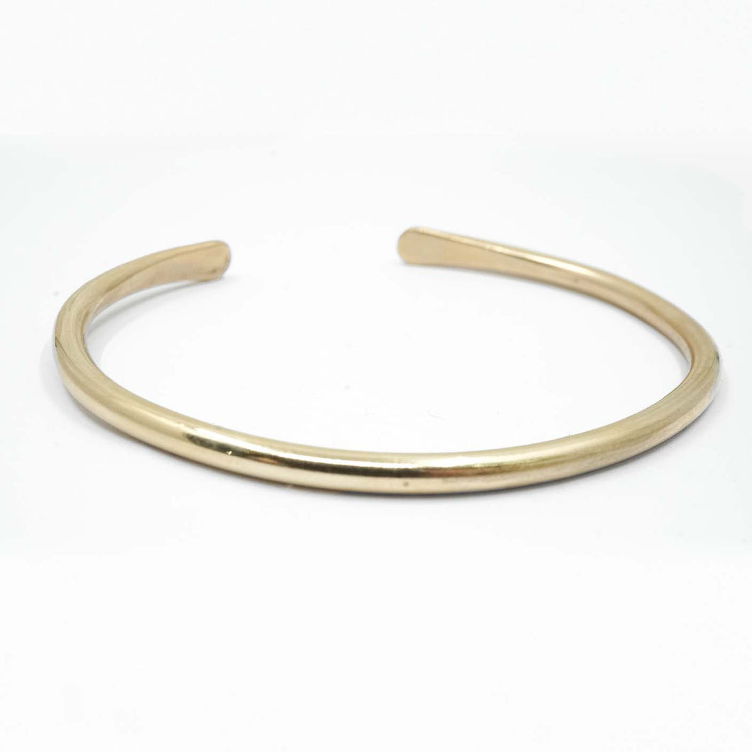 9CT GOLD BANGLE