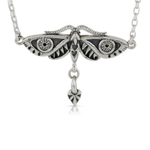 Load image into Gallery viewer, SILVER MOTH NECKLACE - Amabis
